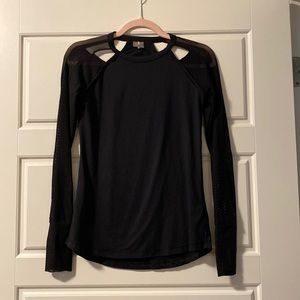 Caila by Carrie underwood black and mesh long sleeve workout top